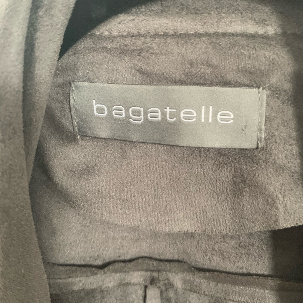 Jacket - Picture 3 of 4